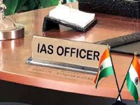 इस वरिष्ठ IAS अधिकारी के वीआरएस की मिली मंजूरी..