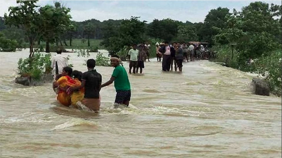 बालासोर में बाढ़ का कहर, 50 गांव जलमग्न