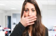 बार-बार हिचकी आना: क्या यह किसी बीमारी के लक्षण तो नहीं ? आइये जानते हैं इसके कारण