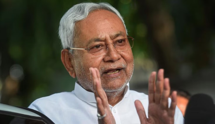 चुनाव से पहले नीतीश सरकार का युवाओं को बड़ा तोहफा, 