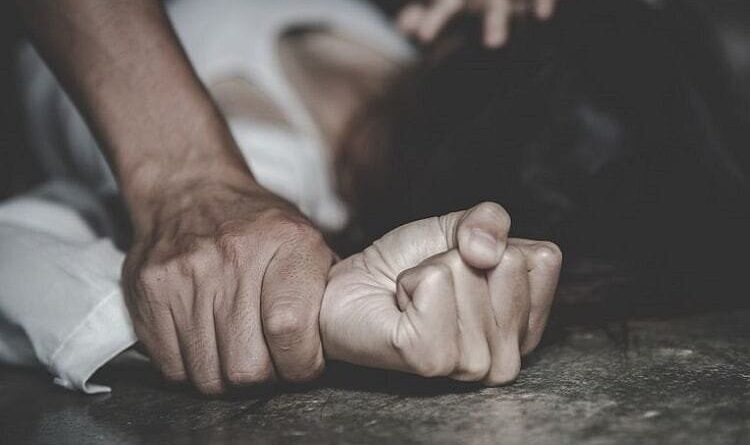 जमानत पर छूटे आरोपी की हैवानियत फिर आई सामने, महिला का अपहरण कर किया दुष्कर्म