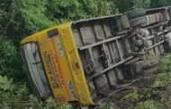 हल्द्वानी में स्कूल बस हादसा, बस पलटने से मची अफरा-तफरी, 30 बच्चे थे सवार