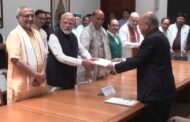 उपराष्ट्रपति पद के लिए एनडीए उम्मीदवार सीपी राधाकृष्णन ने भरा नामांकन