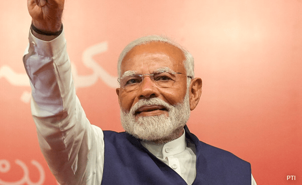 पीएम मोदी ने 184 बहुमंजिला फ्लैट्स का किया उद्घाटन