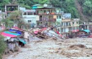आपदा प्रभावित क्षेत्रों से सुरक्षित निकाले गए 168 लोगों को प्रशासन ने होटलों में पहुंचाया