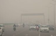 दिल्ली की हवा फिर हुई जहरीली, दिवाली से पहले ही बिगड़ा AQI स्तर