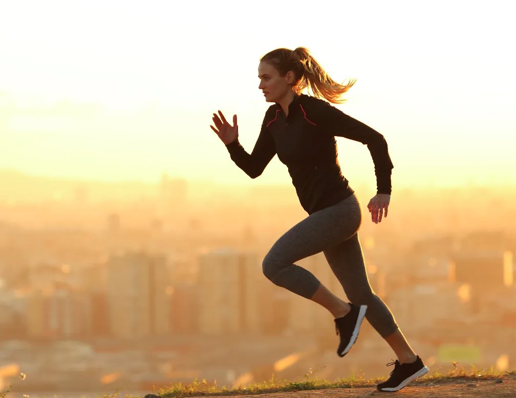 क्या अत्यधिक रनिंग करने से बढ़ सकता है कोलन कैंसर का रिस्क? जानिए क्या कहते हैं एक्सपर्ट्स