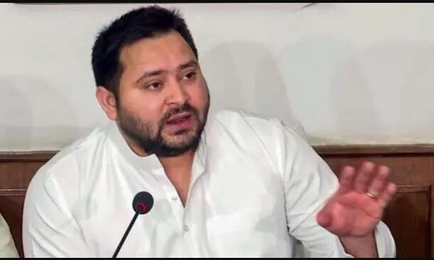 तेजस्वी का बड़ा ऐलान, कहा- सरकार बनते ही महिलाओं के खाते में ट्रांसफर किए जाएंगे 30 हजार रुपये