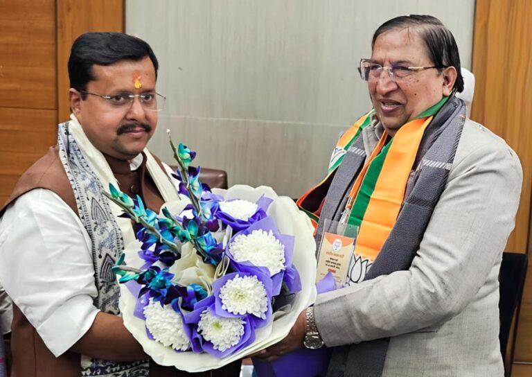 राज्यसभा सांसद डॉ. नरेश बंसल ने भाजपा के नव-नियुक्त राष्ट्रीय अध्यक्ष नितिन नबीन से की शिष्टाचार भेंट