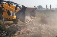 एमडीडीए की बड़ी कार्रवाई- 40 बीघा अवैध प्लॉटिंग पर चला ध्वस्तीकरण का बुलडोज़र