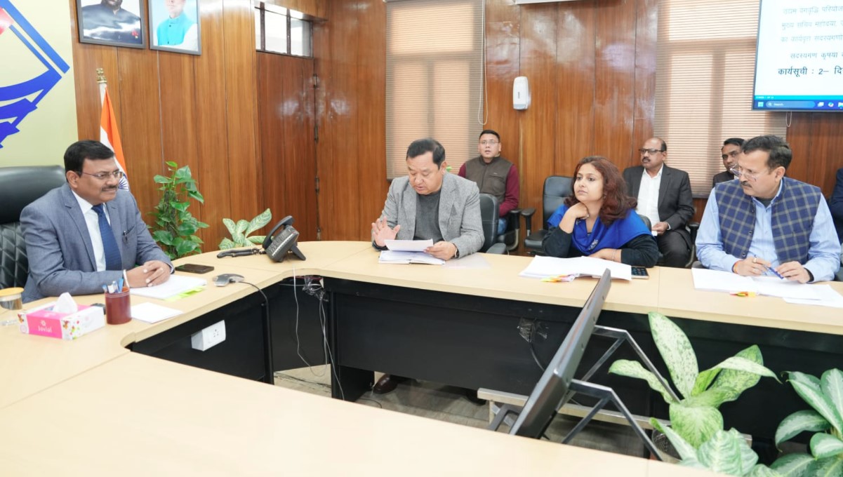 मुख्य सचिव की अध्यक्षता में आयोजित हुई REAP की उच्चाधिकार एवं मार्गदर्शन समिति की बैठक