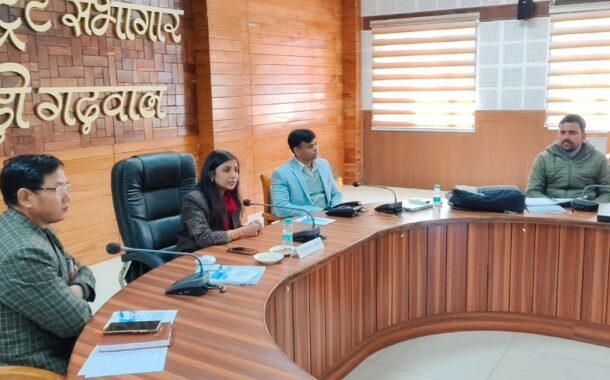 जनगणना कार्य में शत-प्रतिशत शुद्धता सुनिश्चित करें अधिकारी- डीएम