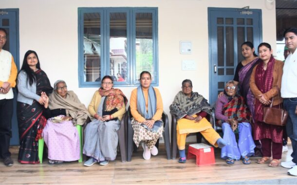 कैबिनेट मंत्री रेखा आर्या ने वृद्ध महिला आश्रमों की महिलाओं के साथ बिताया दिन