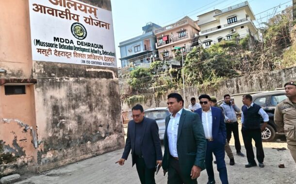 आवास सचिव डॉ. आर. राजेश कुमार ने किया आमवाला तरला आवासीय योजना का स्थलीय निरीक्षण