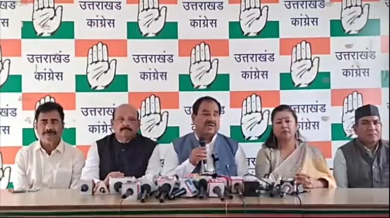 गैस और तेल संकट को लेकर हरक सिंह रावत का केंद्र सरकार पर हमला