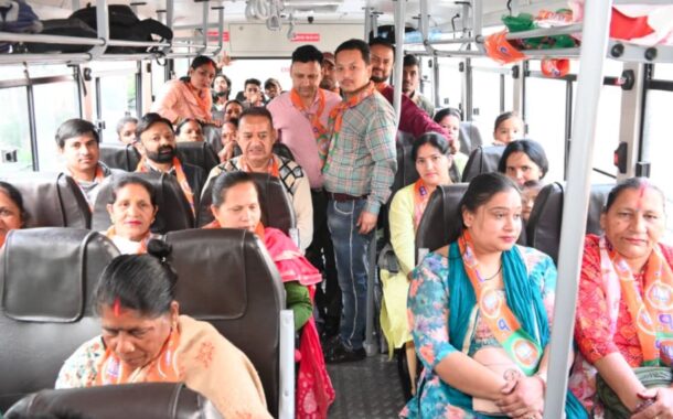 पार्टी कार्यकर्ताओं संग हरिद्वार रवाना हुए कैबिनेट मंत्री गणेश जोशी