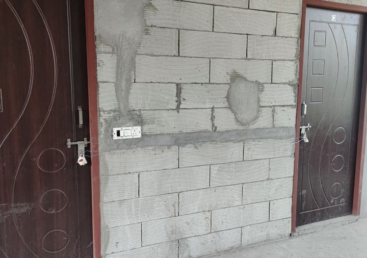 अवैध निर्माणों पर एमडीडीए का एक्शन, विभिन्न स्थानों पर की गई सीलिंग की कार्रवाई