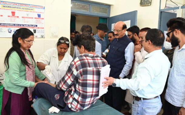 स्वास्थ्य मंत्री सुबोध उनियाल ने सामुदायिक स्वास्थ्य केंद्र नंदगांव का किया औचक निरीक्षण