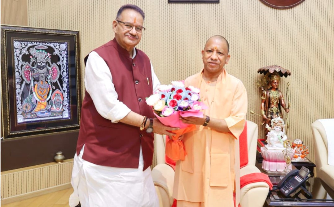 कृषि मंत्री गणेश जोशी ने उत्तर प्रदेश के मुख्यमंत्री योगी आदित्यनाथ से की शिष्टाचार भेंट